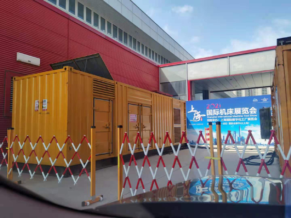 零陵发电车出租-发电机无电压或电压太低怎么办？