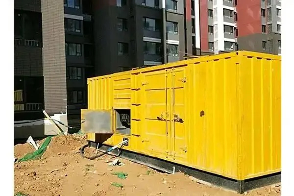 零陵发电机租赁中燃油压力过低会对发动机的哪些部件造成损坏？