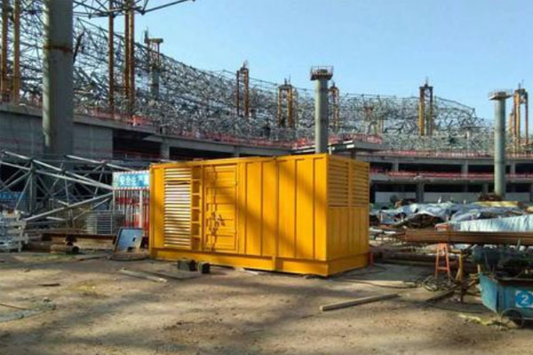 零陵发电机出租如何判断空气滤清器是否需要更换？